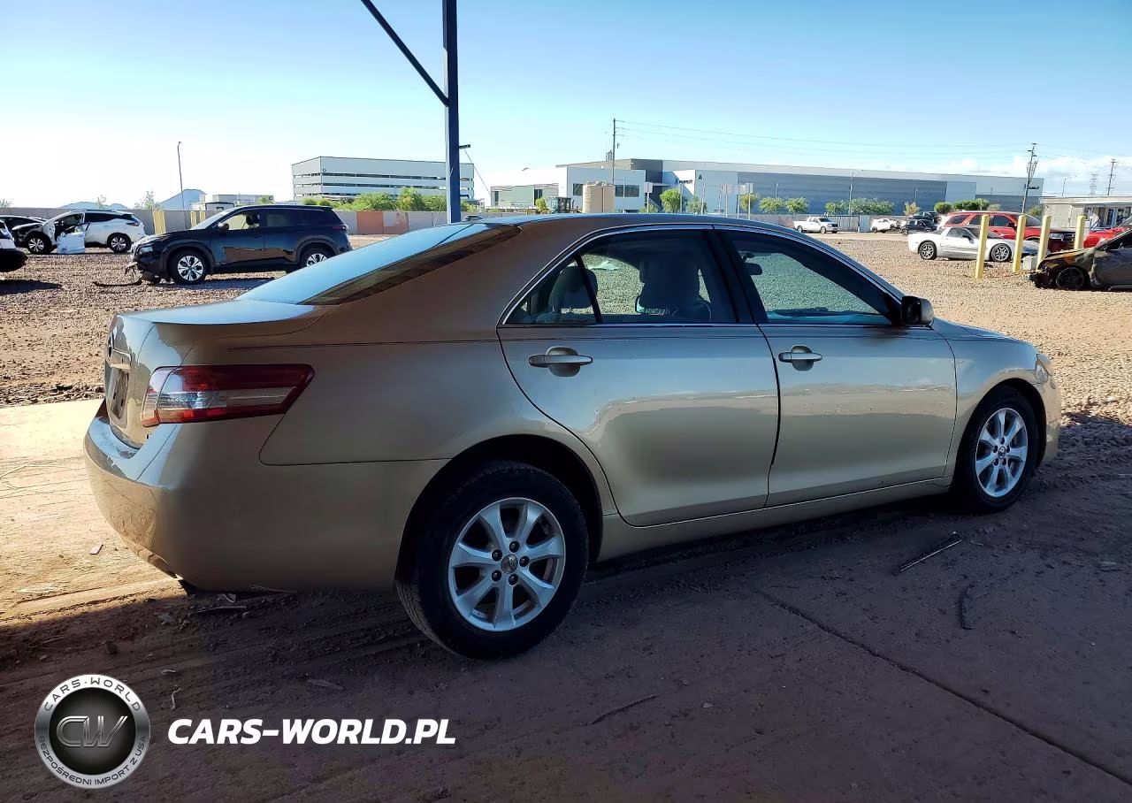 2011 Toyota Camry Le VIN:4T1BF3EK9BU619187 - 3