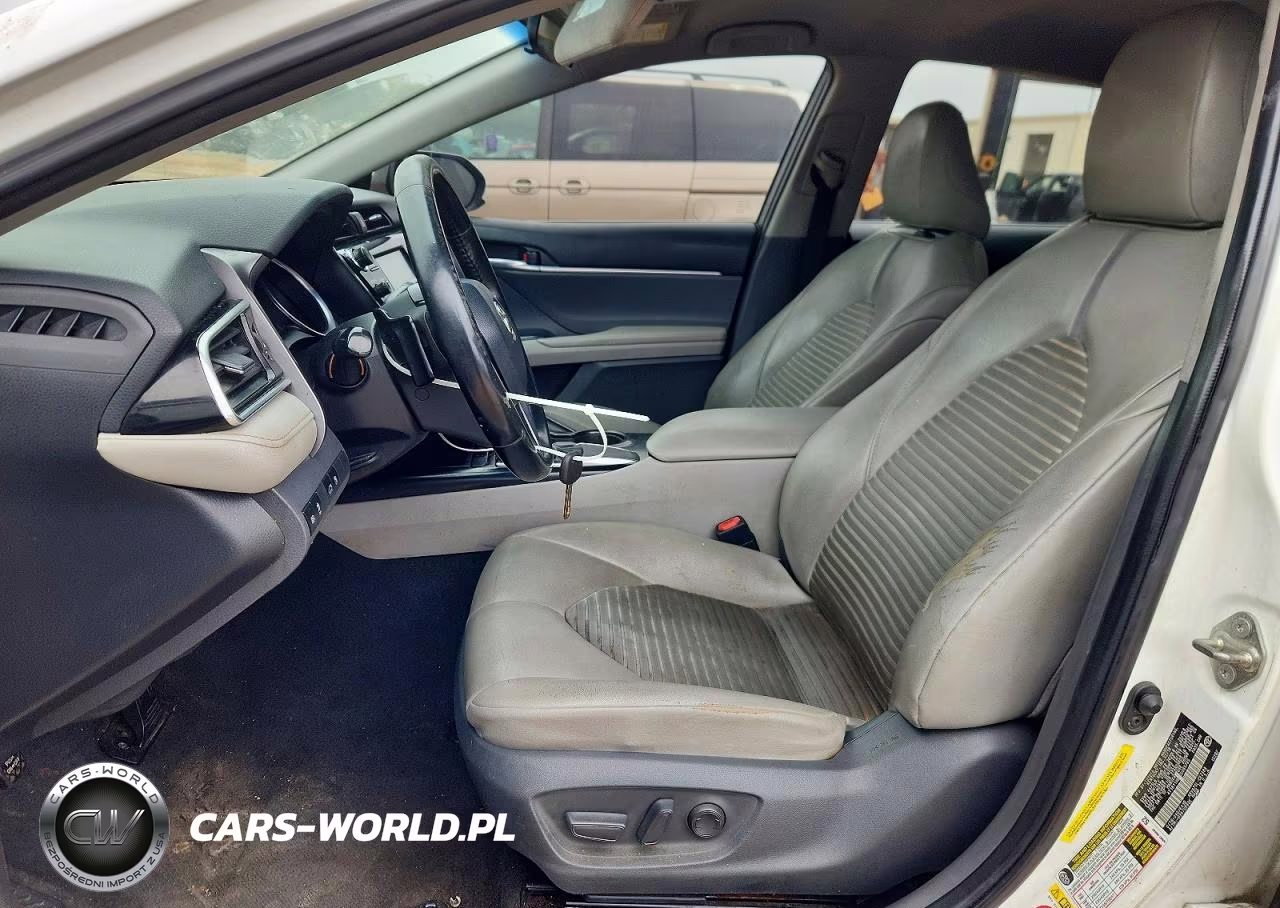 2018 Toyota Camry Se VIN:4T1B11HK2JU085785 - 7