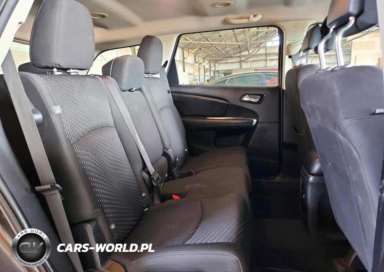 2018 Dodge Journey Se VIN:3C4PDCAB3JT274916 - 11