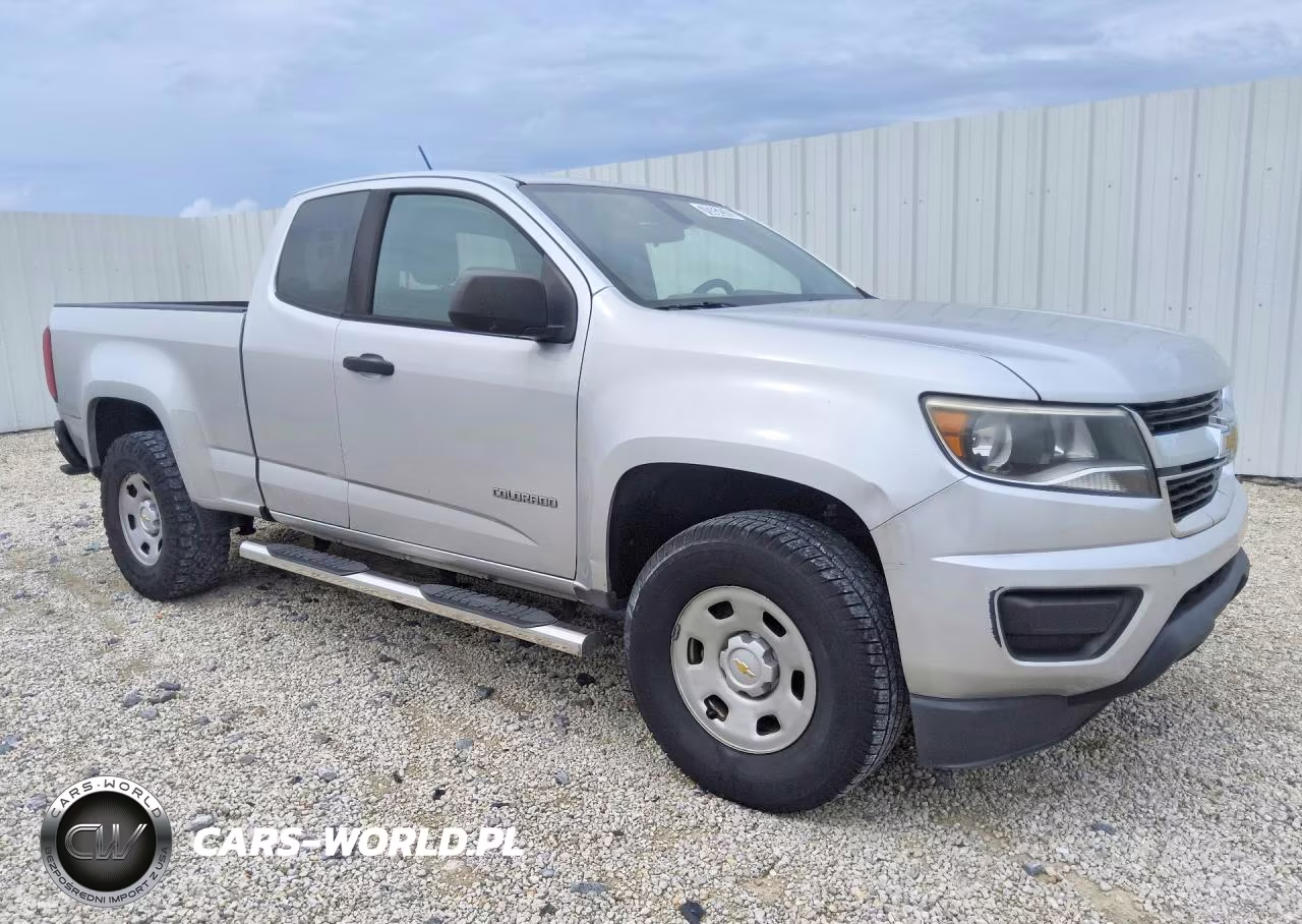 2019 Chevrolet Colorado VIN:1GCHSBEA3K1104313 - 4