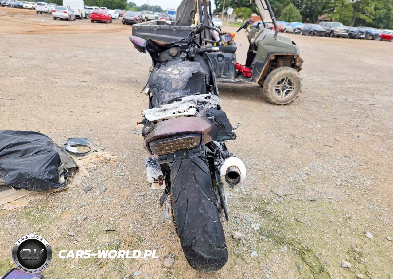 2000 Kawasaki Zx1200 A1 VIN:JKAZX9A17YA003475 - 4
