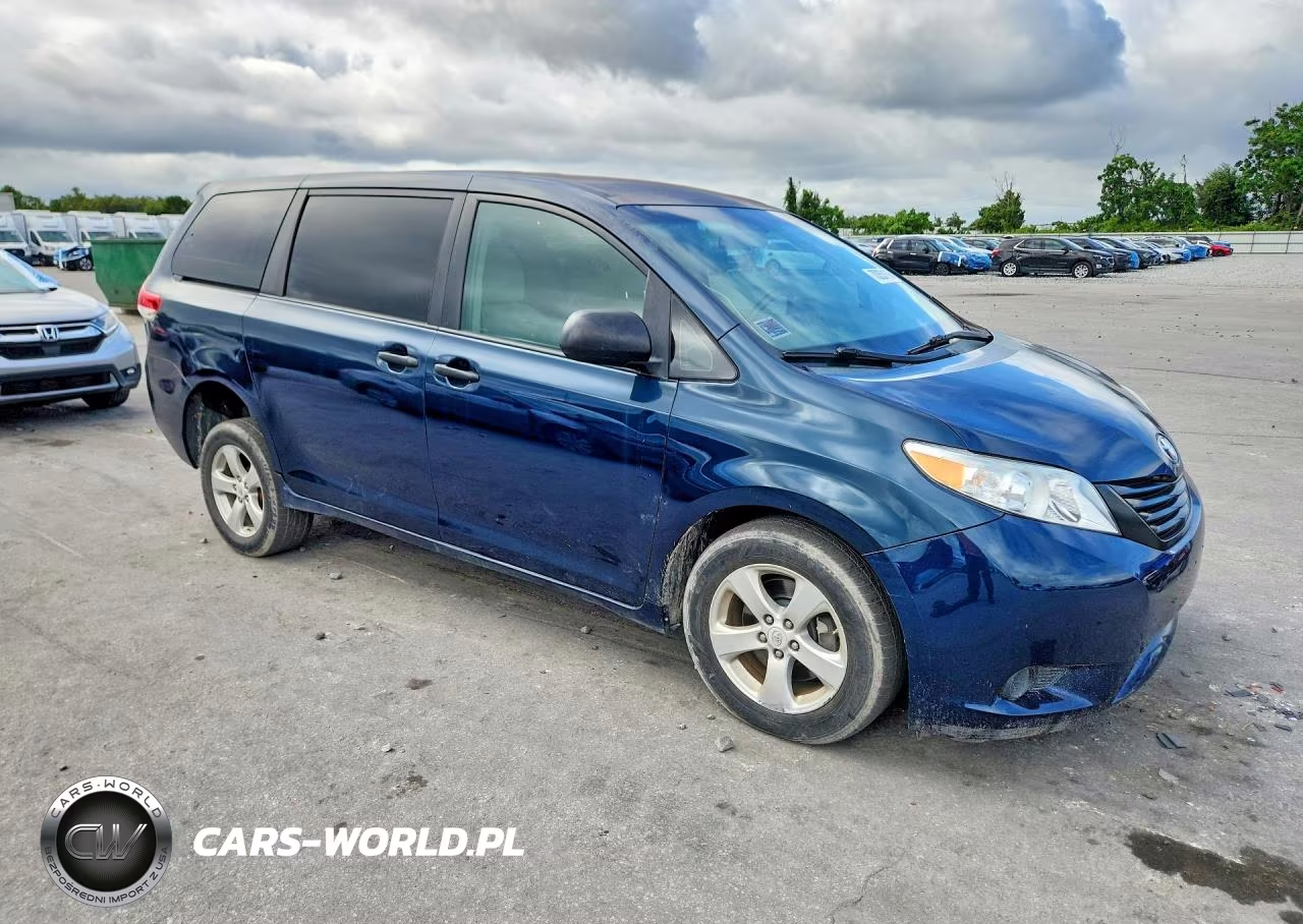 2011 Toyota Sienna Base 7-Passenger VIN:5TDZK3DC4BS025040 - 4
