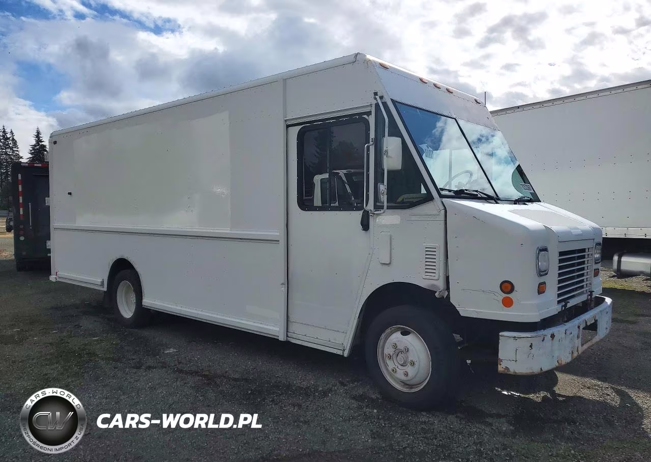 2005 Freightliner Chassis M Line Walk-In Van VIN:4UZAANBW55CV06036 - 4