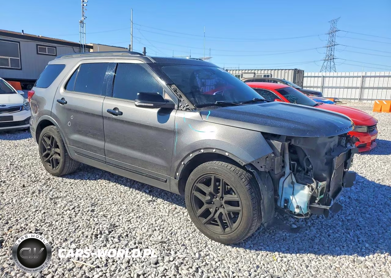 2017 Ford Explorer Sport VIN:1FM5K8GT7HGC77936 - 4
