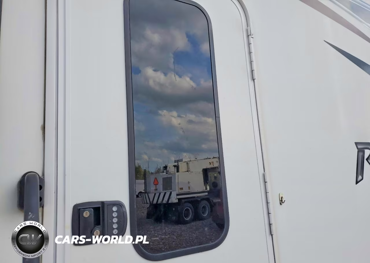 2014 Keystone Raptor Rp3 VIN:4YDF31024ER800521 - 5