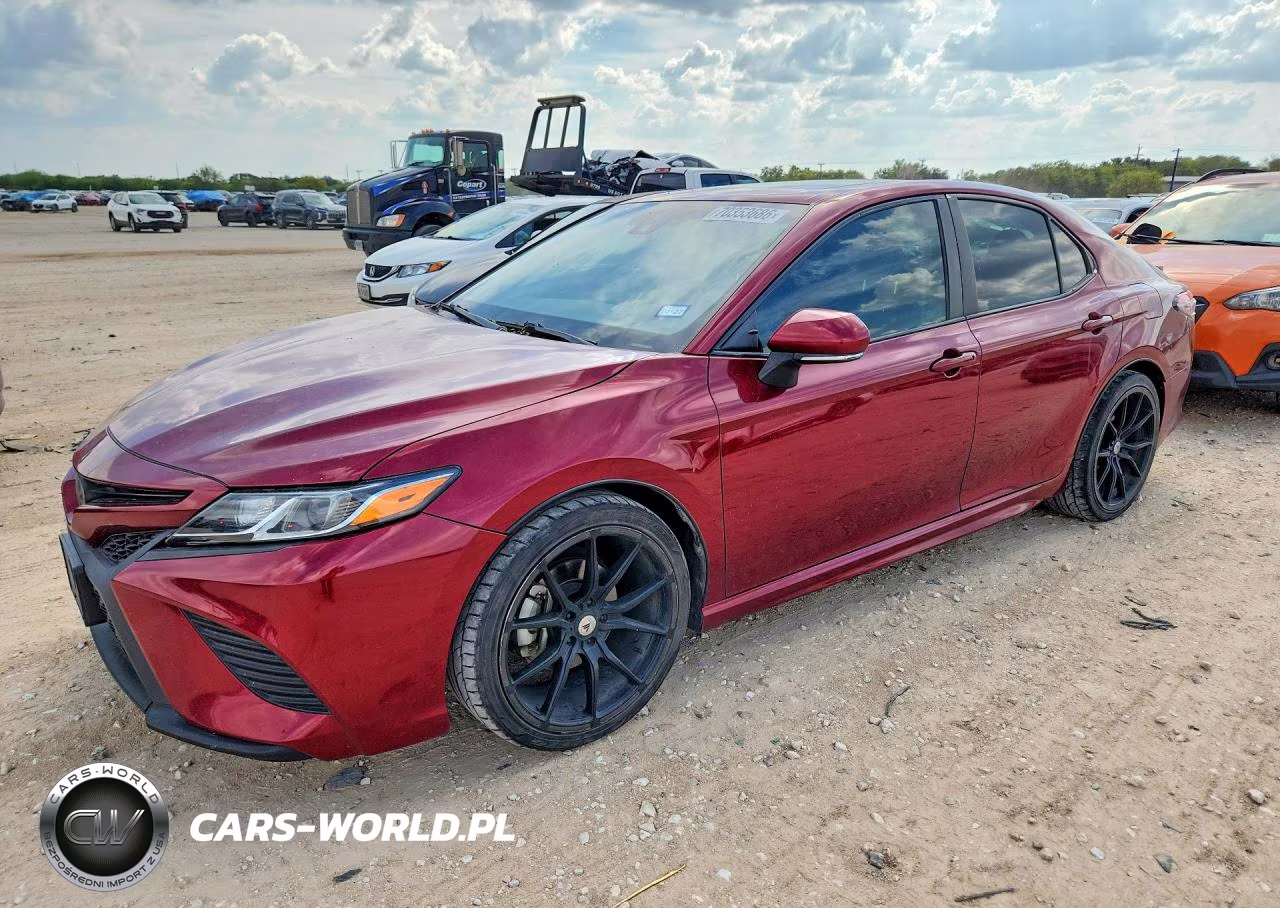 2018 Toyota Camry Se – zdjęcie 1 z 12