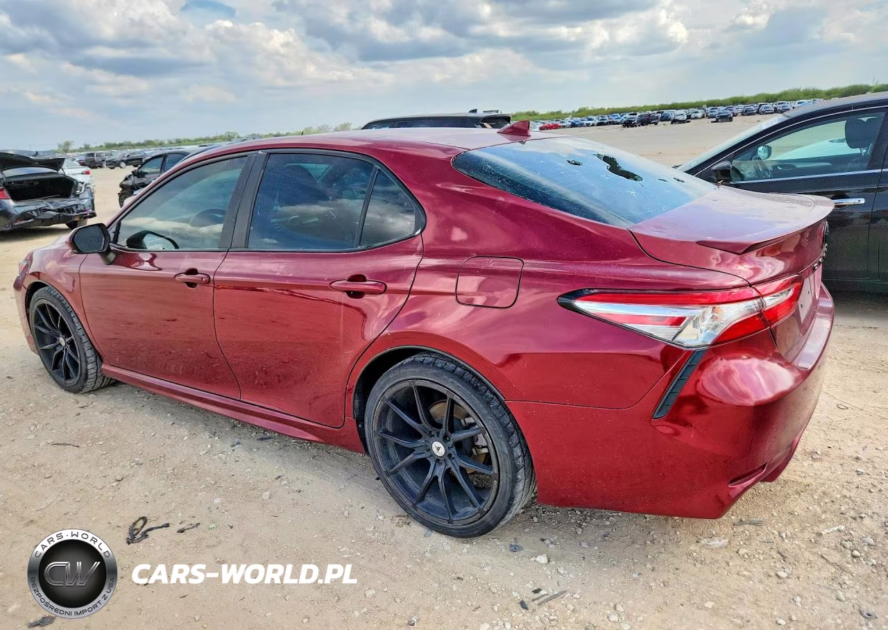 2018 Toyota Camry Se VIN:4T1B11HK4JU521939 - 2