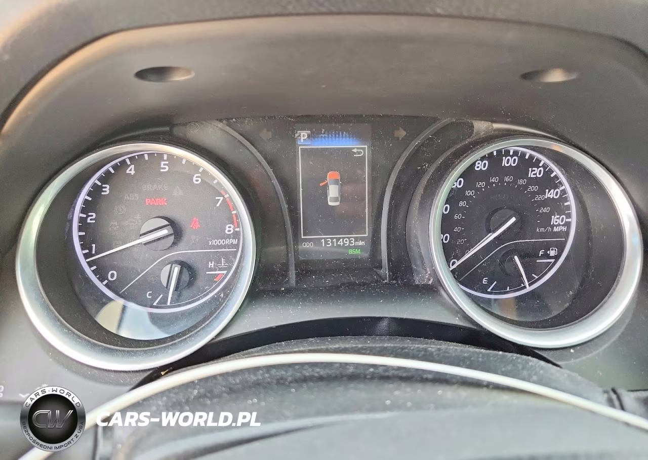 2018 Toyota Camry Se VIN:4T1B11HK4JU521939 - 9
