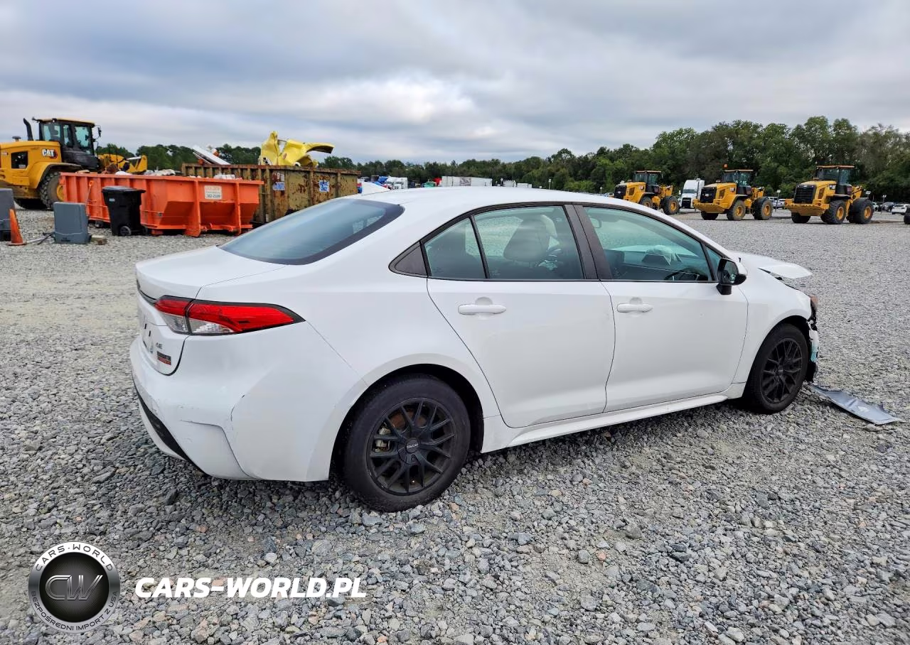 2022 Toyota Corolla Le VIN:5YFEPMAE2NP386968 - 3