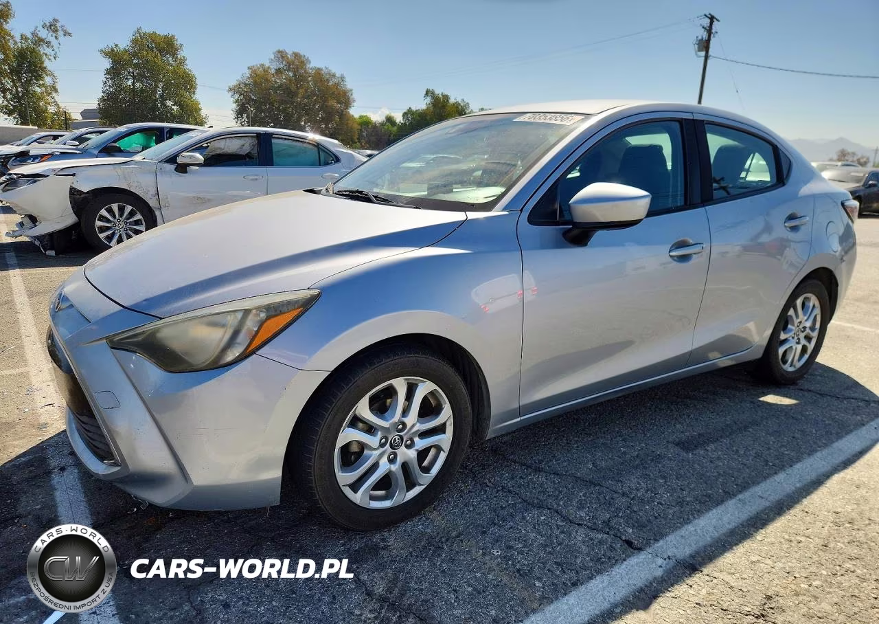 2018 Toyota Yaris Ia Base VIN:3MYDLBYV4JY302713 - 1