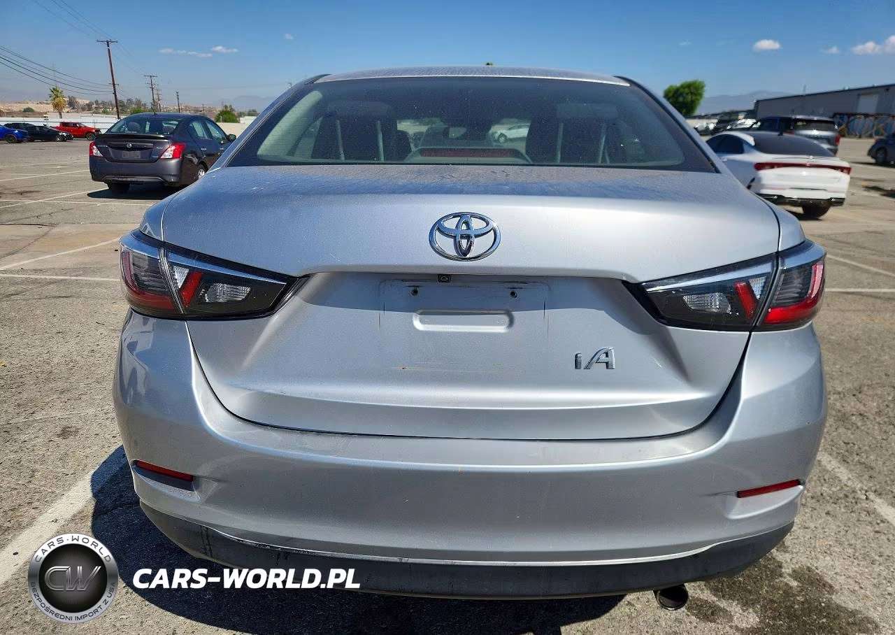 2018 Toyota Yaris Ia Base VIN:3MYDLBYV4JY302713 - 6