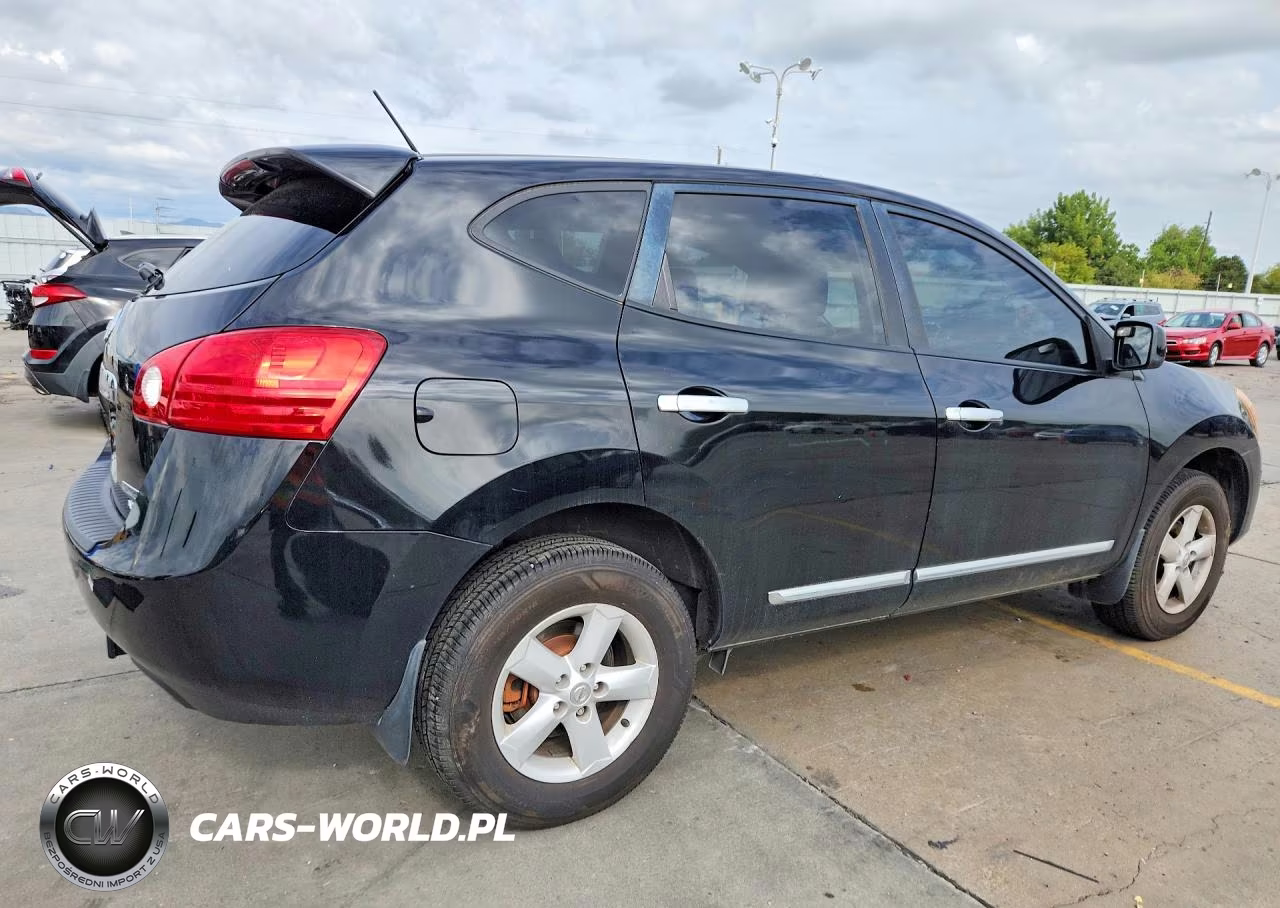 2013 Nissan Rogue S VIN:JN8AS5MV7DW651778 - 3