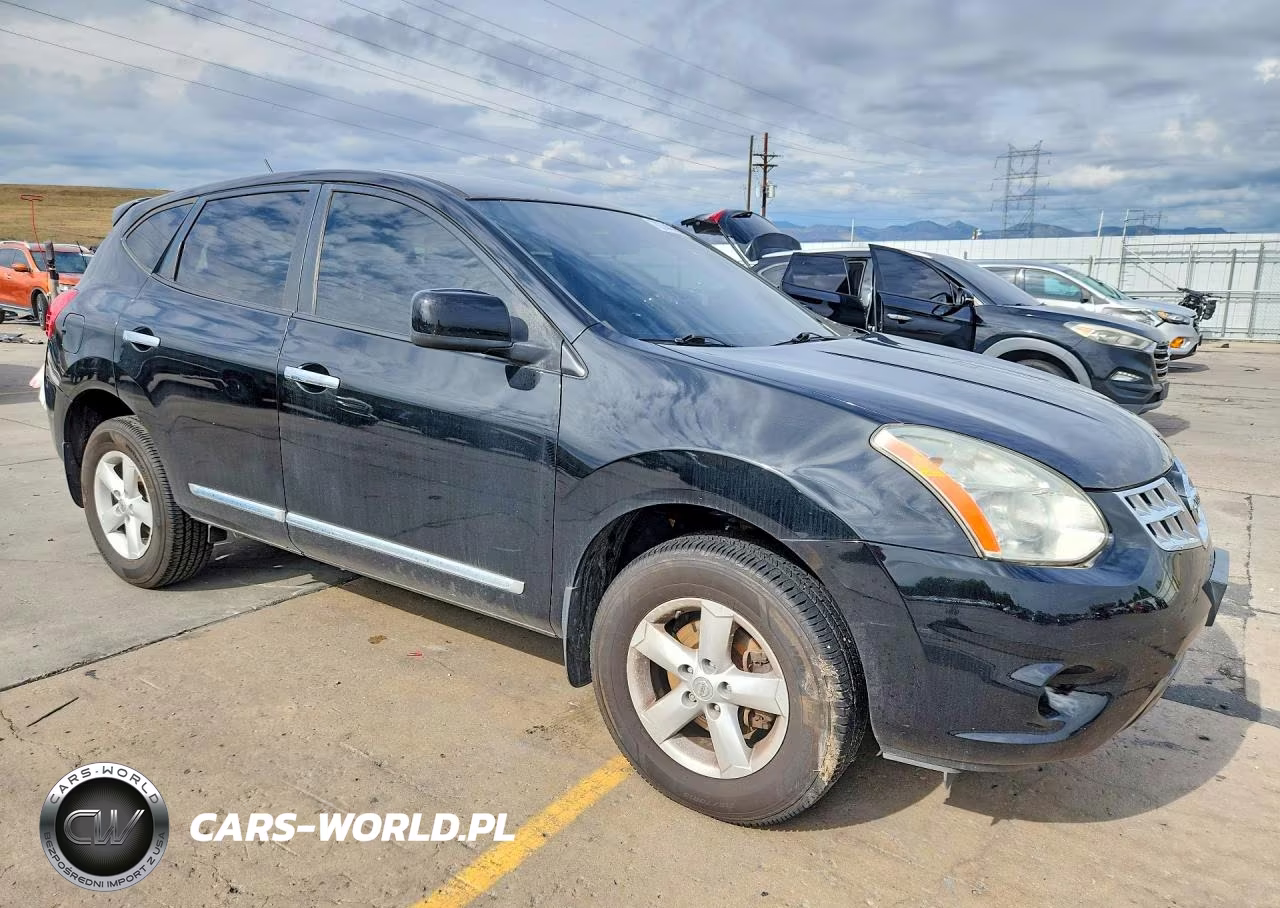 2013 Nissan Rogue S VIN:JN8AS5MV7DW651778 - 4