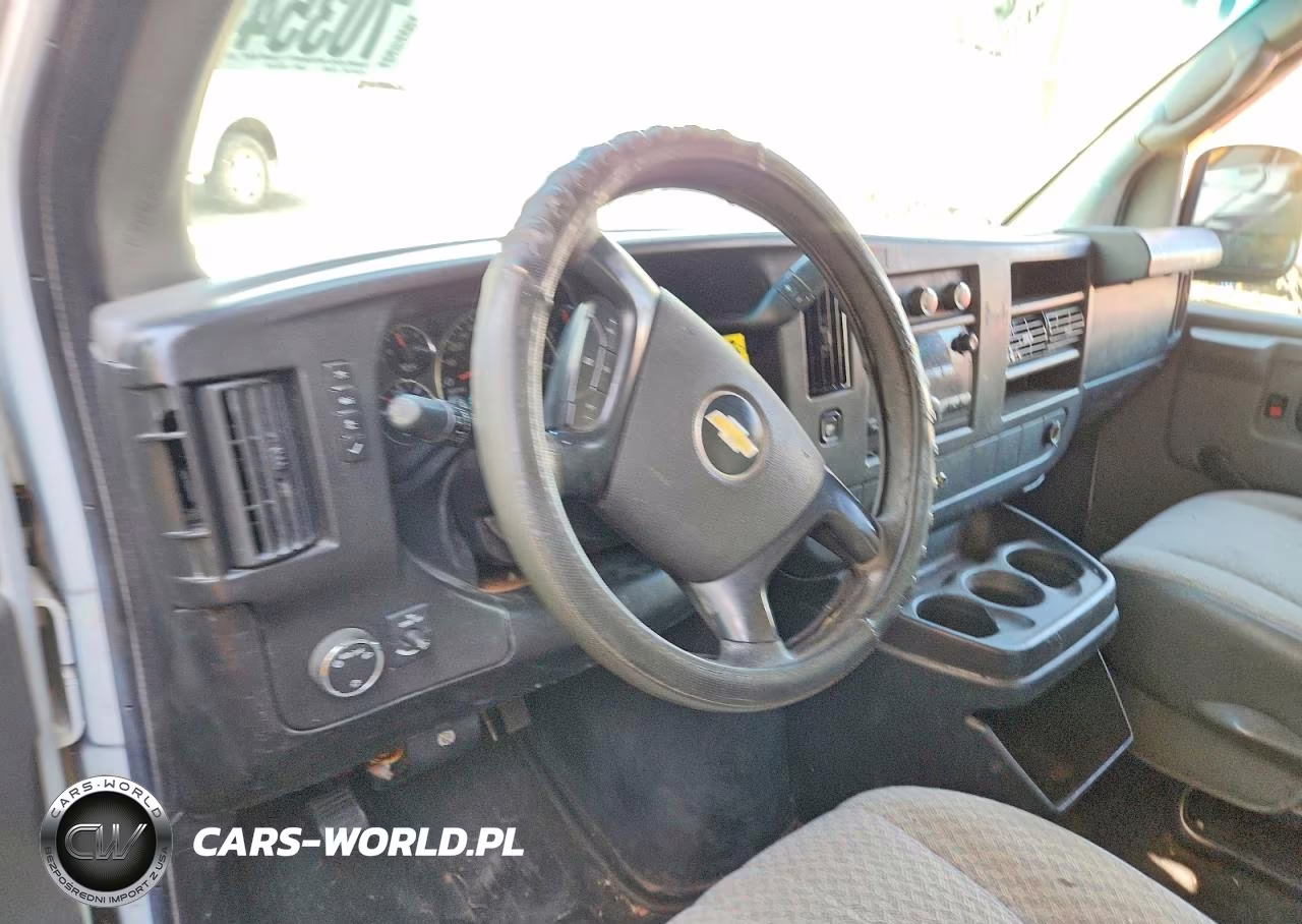2010 GMC Savana G2500 VIN:1GTZGFBA3A1160994 - 8
