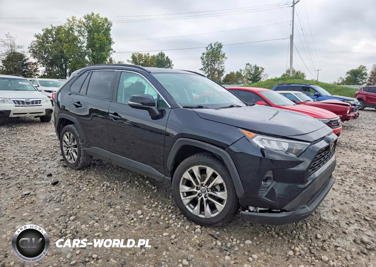 2021 Toyota Rav4 Xle Premium VIN:2T3A1RFV8MC217971 - 4