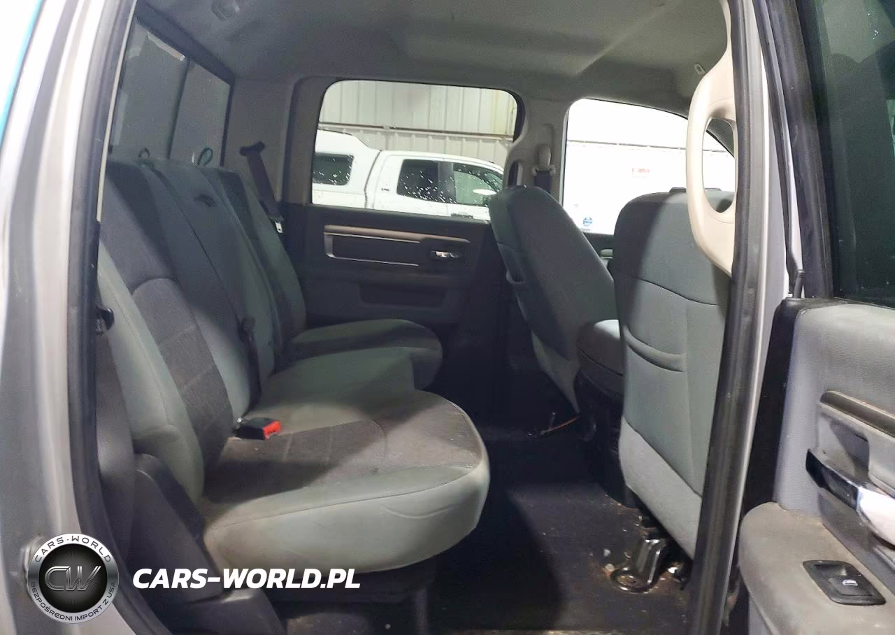 2020 Ram 1500 Classic Slt VIN:1C6RR6TT8LS135717 - 10