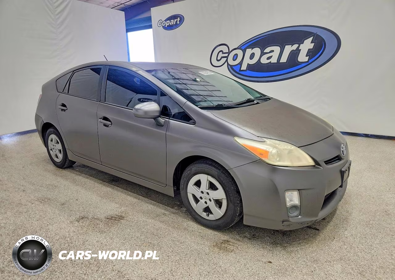 2011 Toyota Prius Three VIN:JTDKN3DU1B0316826 - 4