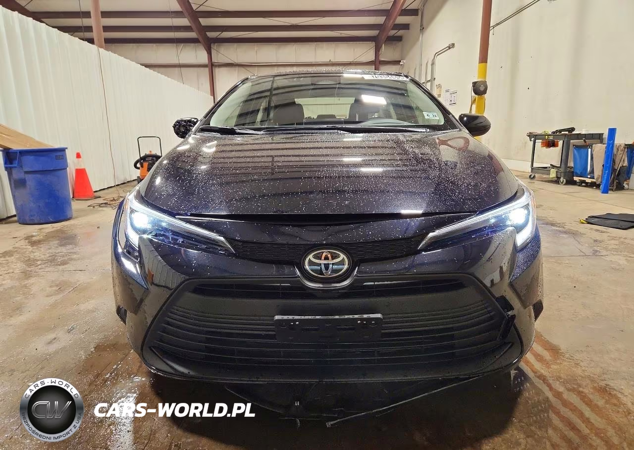 2026 Toyota Corolla Hybrid Le VIN:JTDBDMHE2T3036876 - 5