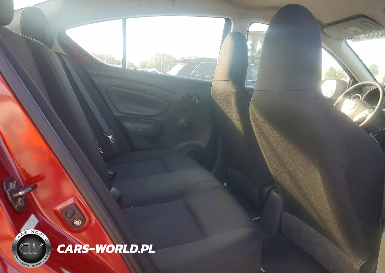 2015 Nissan Versa 1.6 S Plus VIN:3N1CN7AP4FL886535 - 10