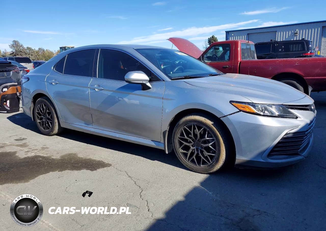 2023 Toyota Camry Le VIN:4T1C11AK1PU756516 - 4
