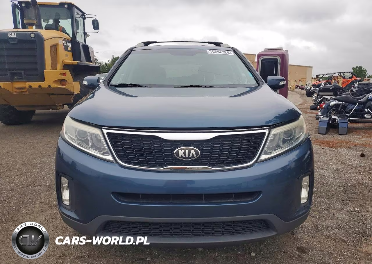 2014 Kia Sorento Lx VIN:5XYKT4A70EG473689 - 5