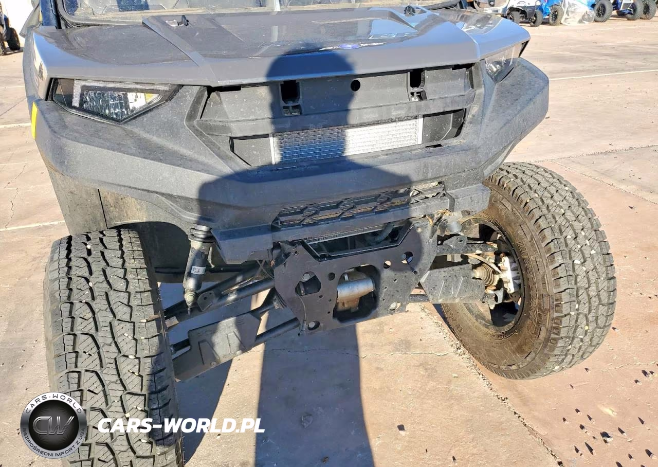 2024 Polaris Ranger 1000 Utility Vehicle VIN:4XATAE998R8699778 - 10