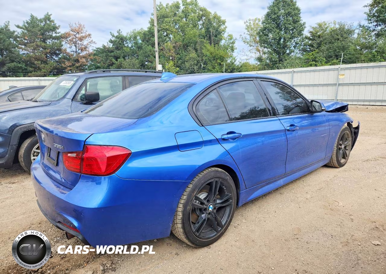2013 BMW 335 Xi VIN:WBA3B9C51DF587800 - 3