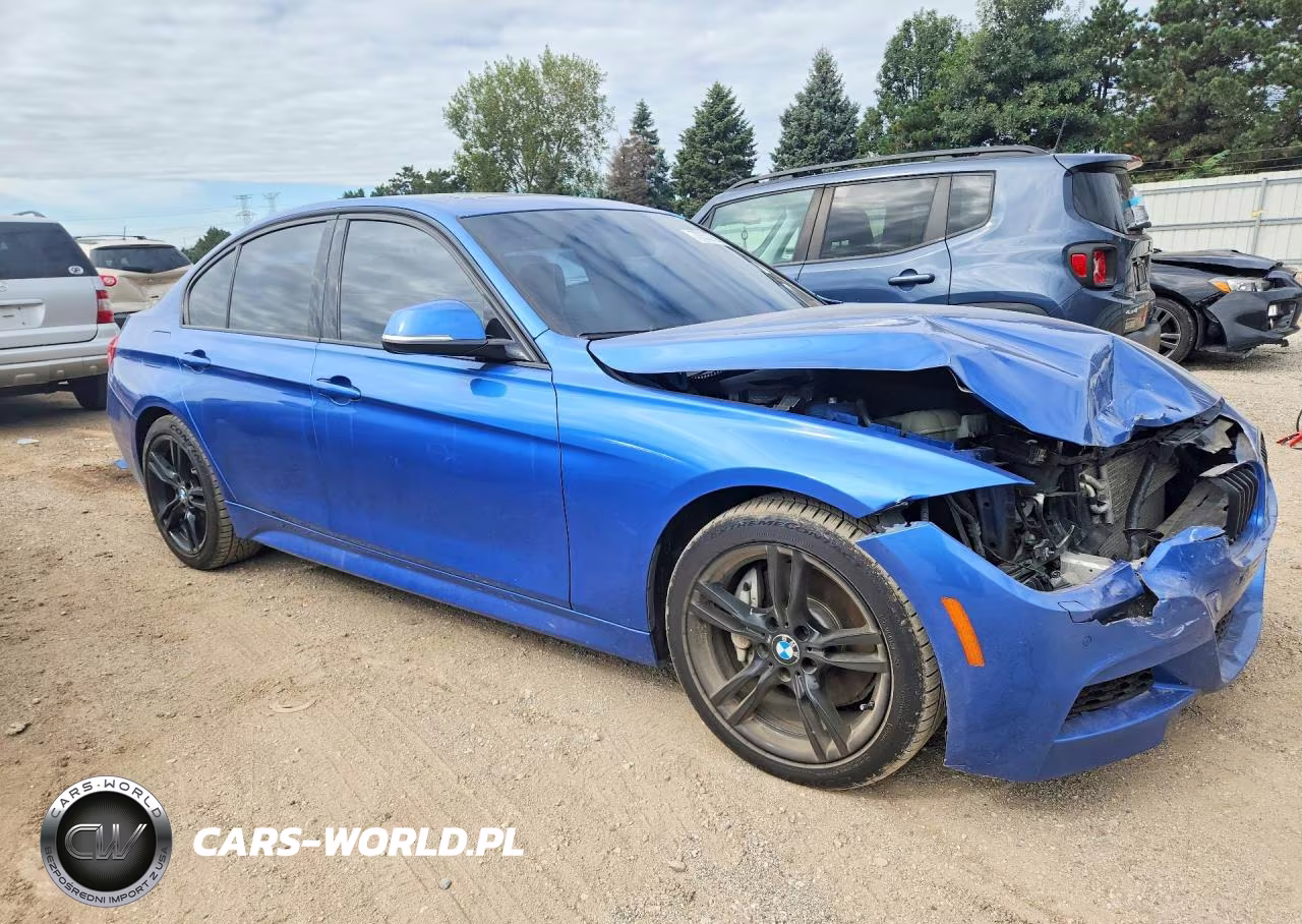 2013 BMW 335 Xi VIN:WBA3B9C51DF587800 - 4