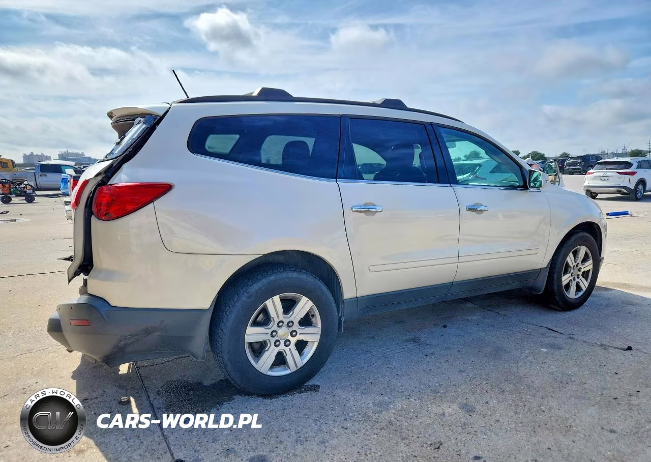 2012 Chevrolet Traverse Lt VIN:1GNKRGED1CJ193168 - 3
