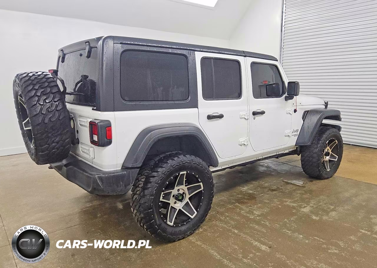 2018 Jeep Wrangler Unlimited Sport VIN:1C4HJXDG8JW138691 - 3