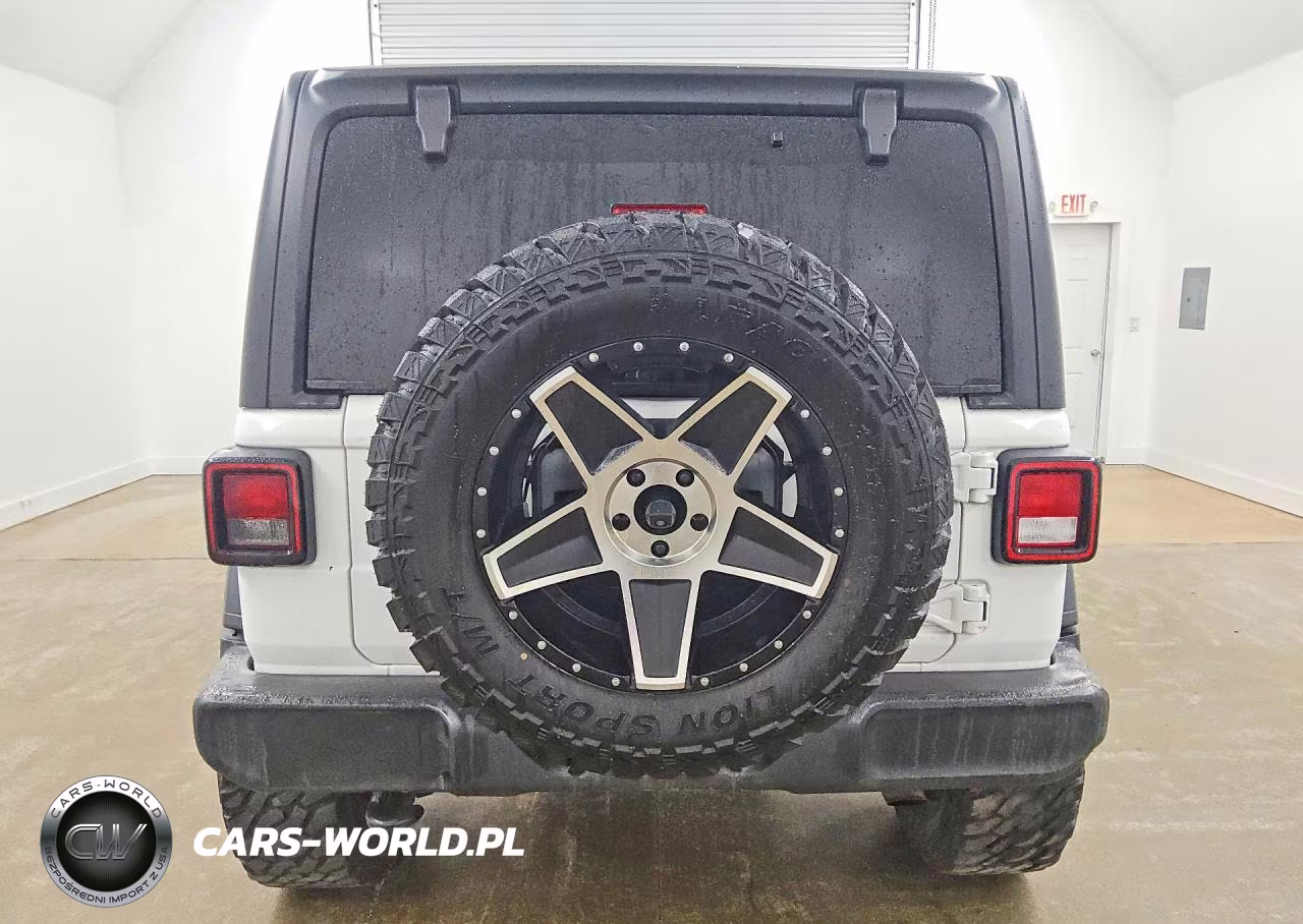 2018 Jeep Wrangler Unlimited Sport VIN:1C4HJXDG8JW138691 - 6