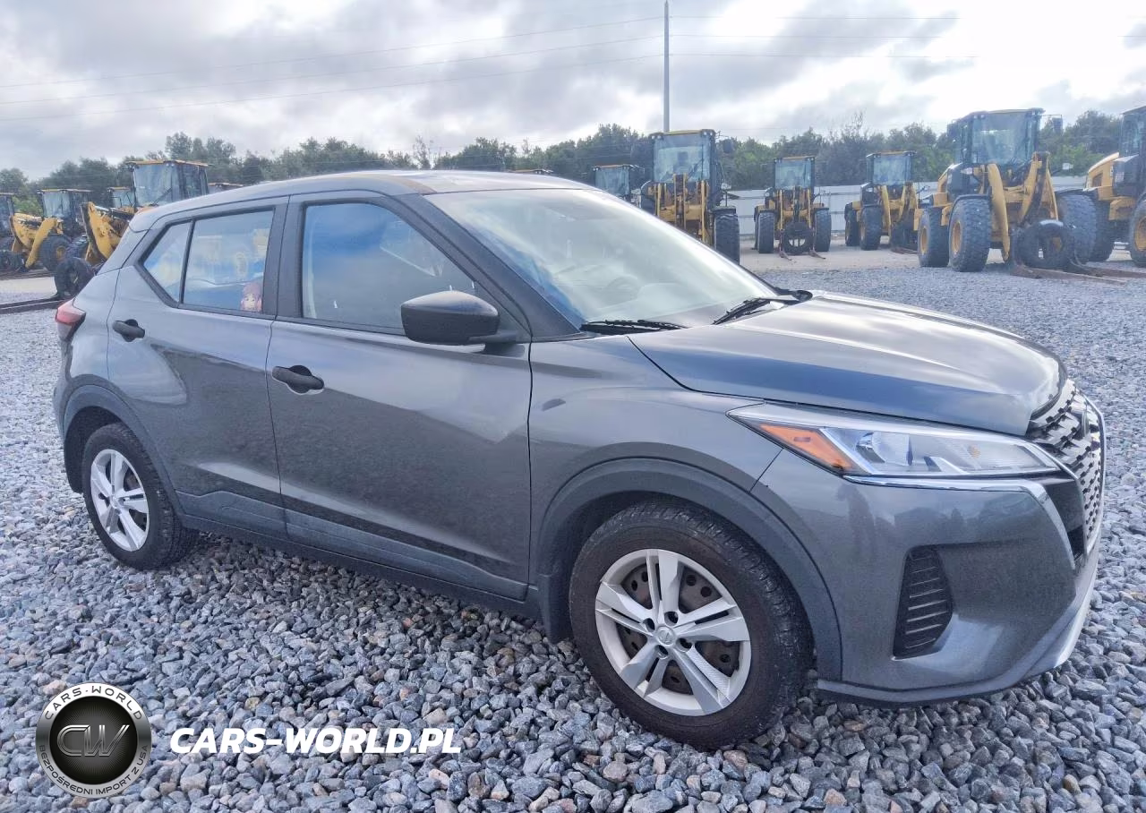 2022 Nissan Kicks S VIN:3N1CP5BV9NL513307 - 4