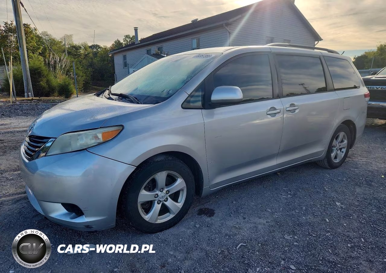 2011 Toyota Sienna Le VIN:5TDKK3DC0BS082868 - 1