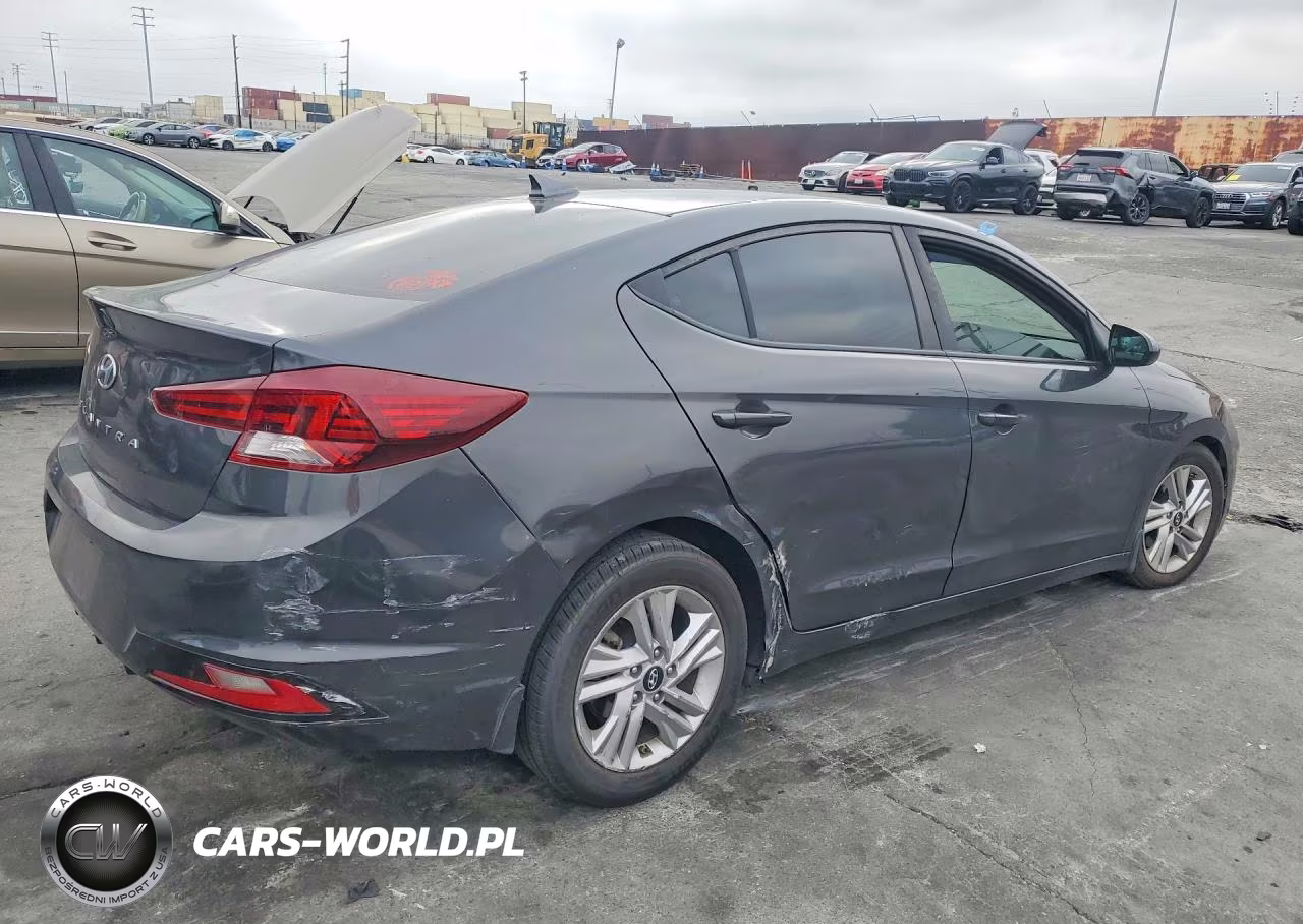 2020 Hyundai Elantra Value Edition VIN:5NPD84LF6LH629576 - 3