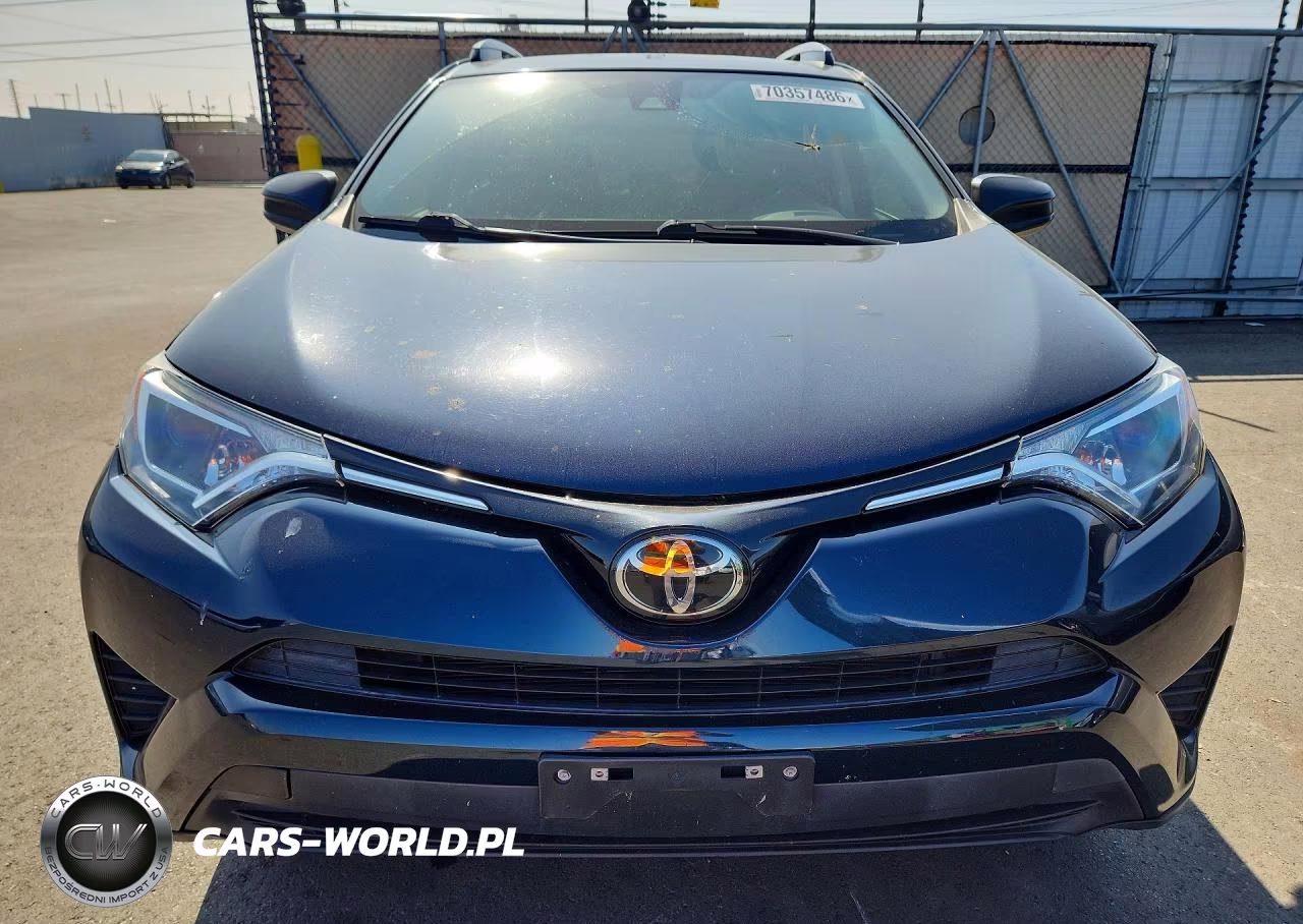 2018 Toyota Rav4 Le VIN:JTMZFREV0JJ176086 - 5