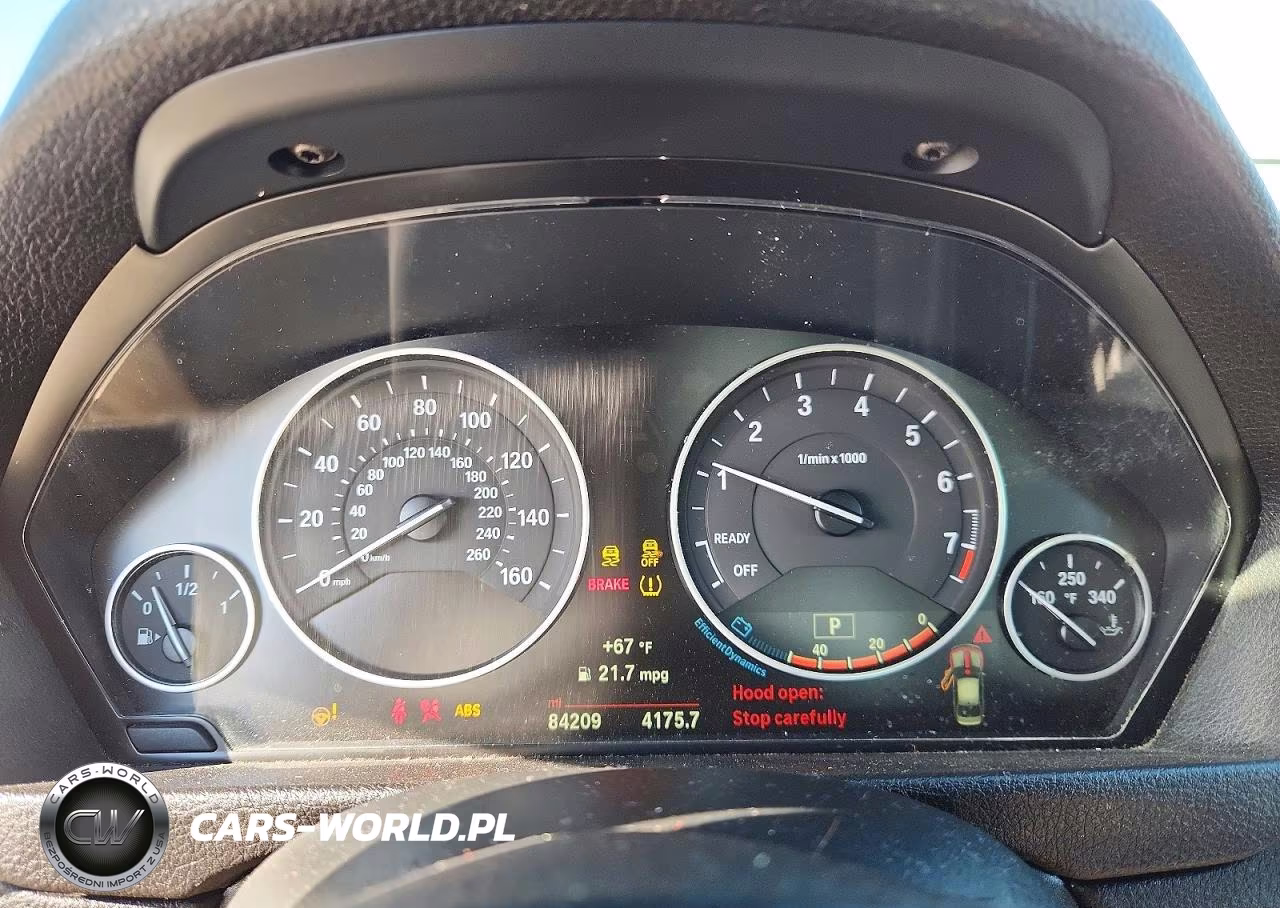2018 BMW 320 Xi VIN:WBA8E5G53JNV03008 - 9