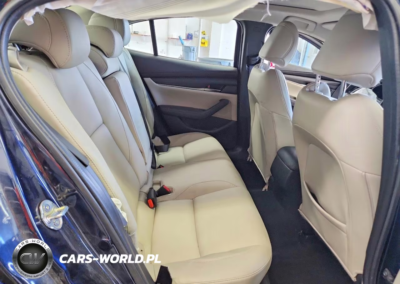 2024 Mazda 3 Preferred VIN:3MZBPACM3RM415376 - 10