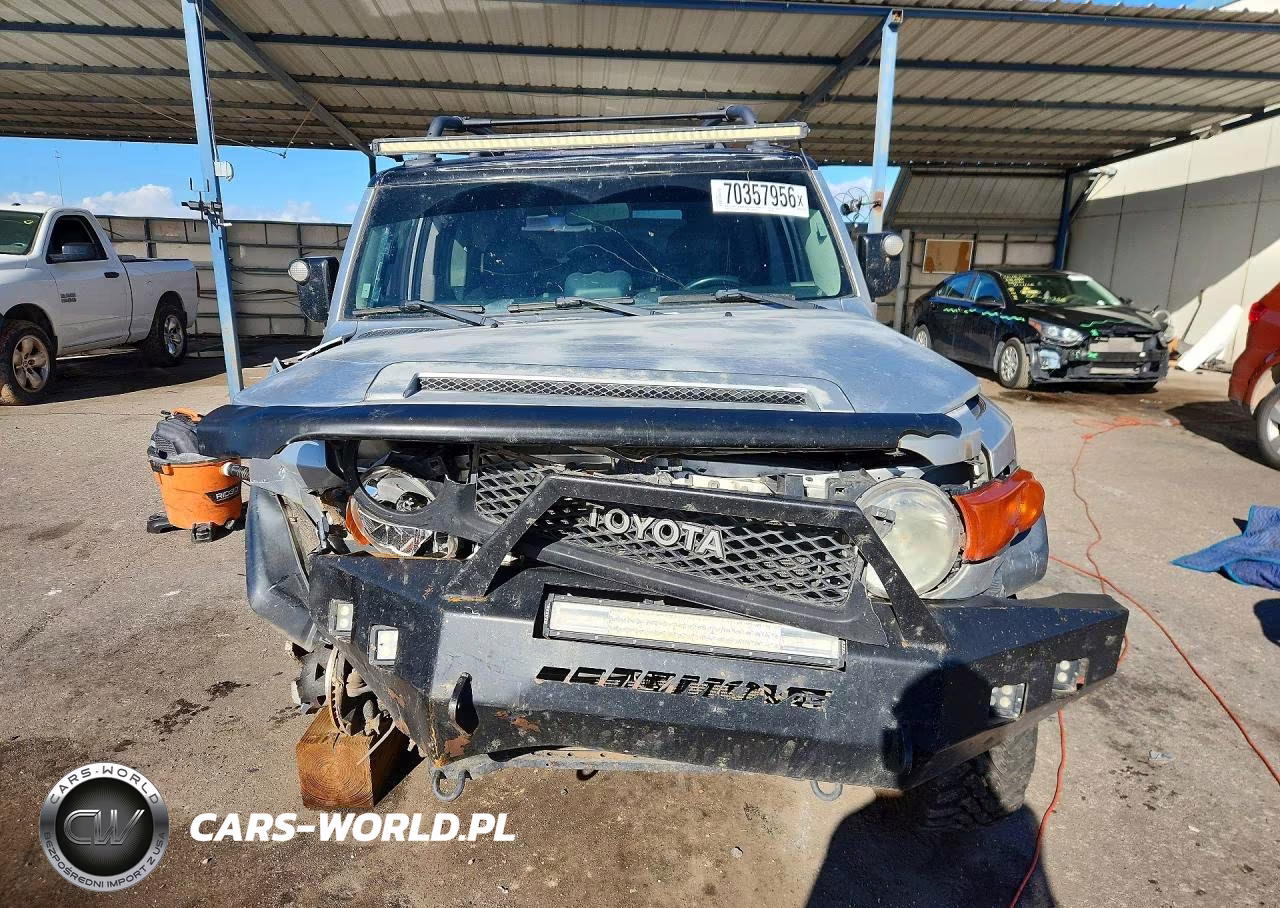 2007 Toyota Fj Cruiser Base VIN:JTEBU11F370081877 - 5