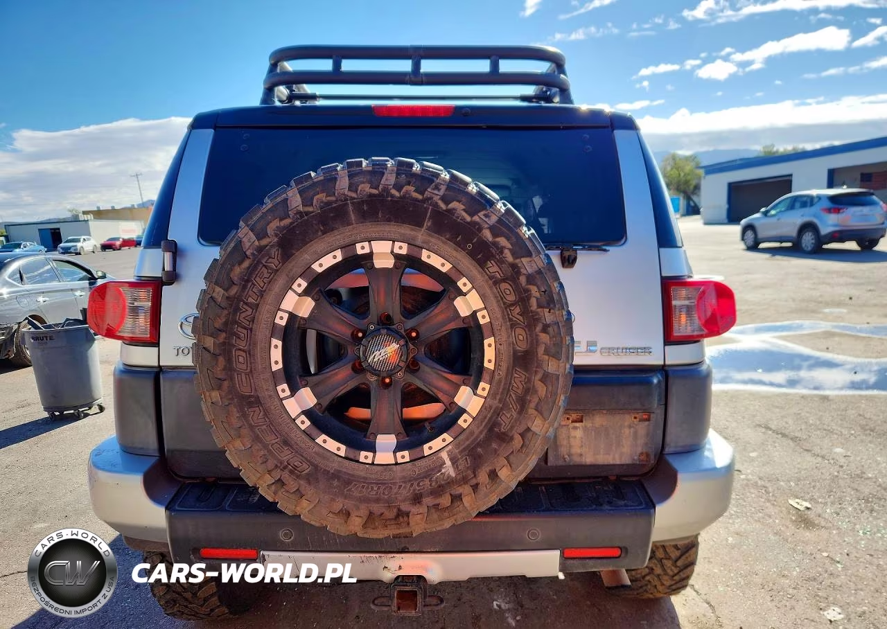 2007 Toyota Fj Cruiser Base VIN:JTEBU11F370081877 - 6