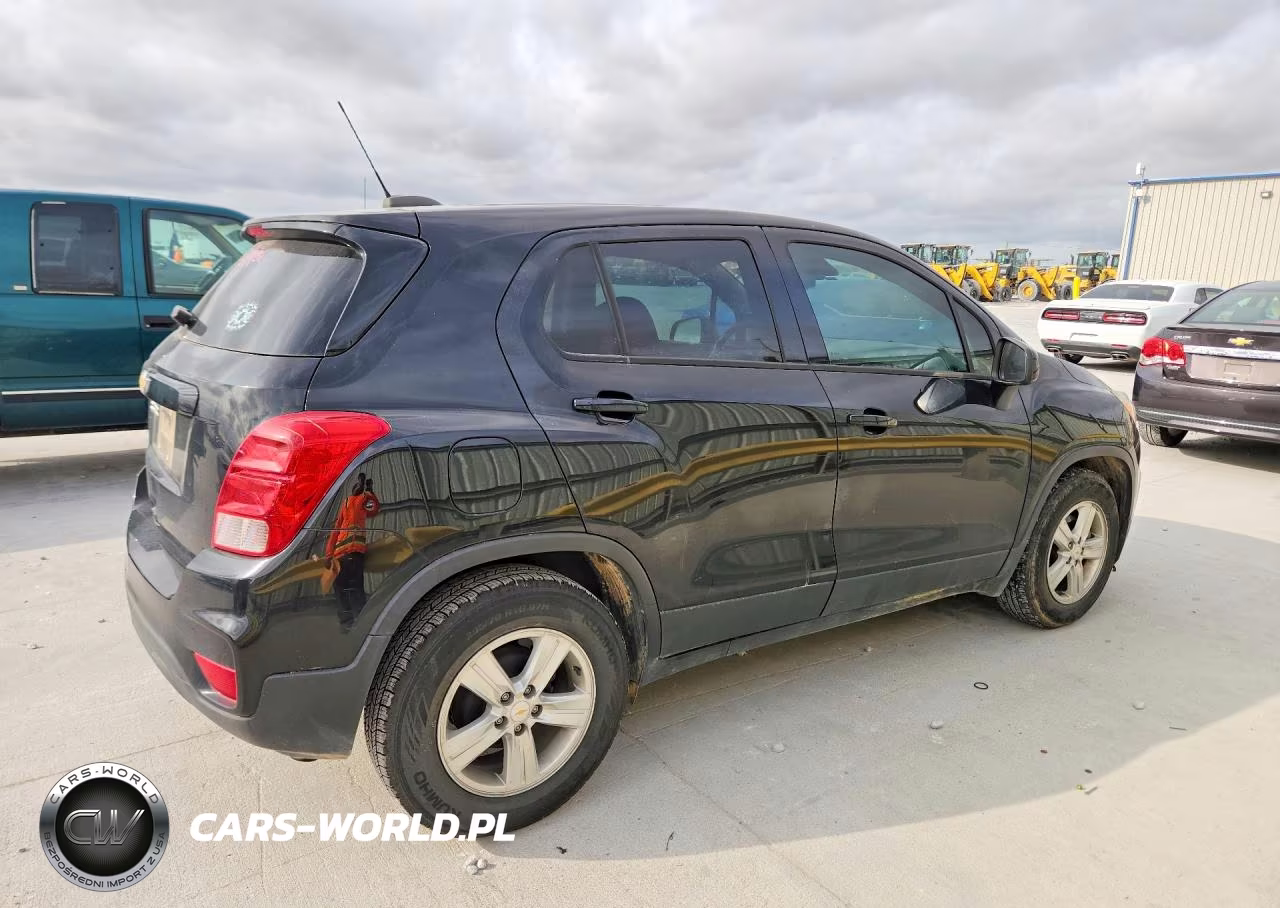 2020 Chevrolet Trax Ls VIN:KL7CJKSB1LB021577 - 3