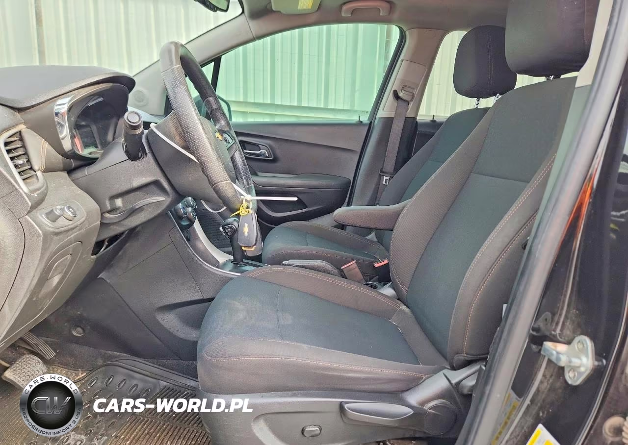 2020 Chevrolet Trax Ls VIN:KL7CJKSB1LB021577 - 7