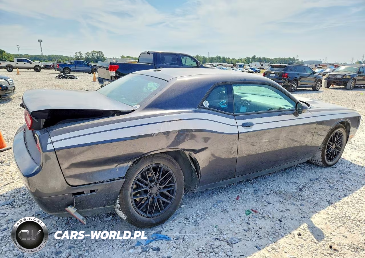 2014 Dodge Challenger Sxt VIN:2C3CDYAG3EH153121 - 3