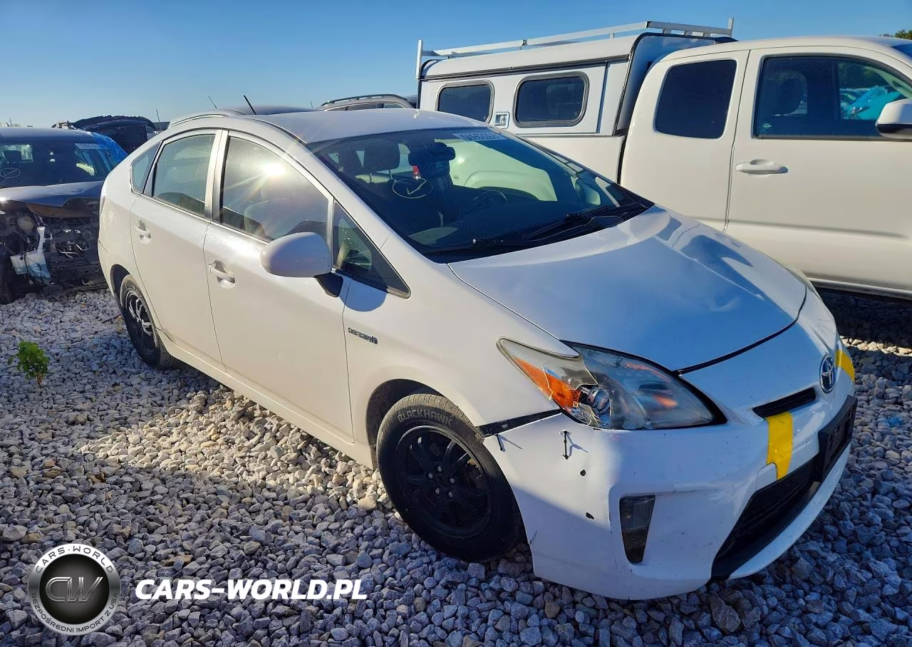 2012 Toyota Prius Two VIN:JTDKN3DU8C1590312 - 4