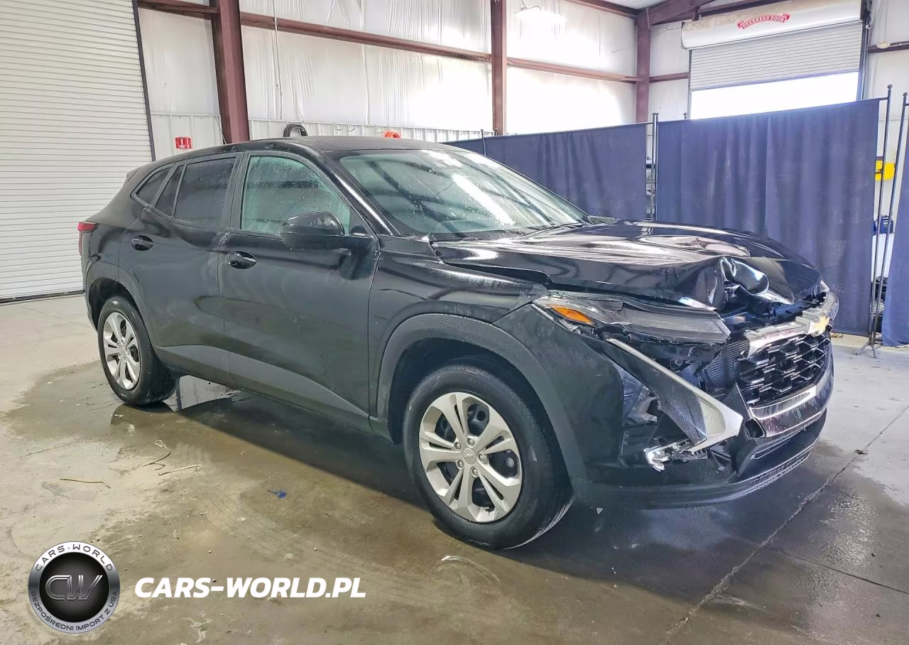 2026 Chevrolet Trax Ls VIN:KL77LFEP5TC099669 - 4