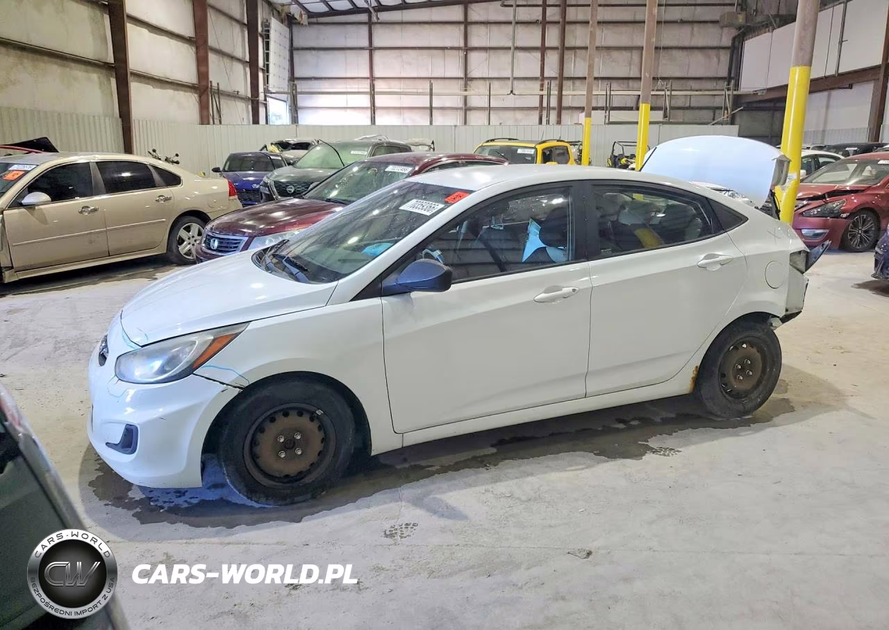 2014 Hyundai Accent Gls VIN:KMHCT4AE5EU711176 - 1