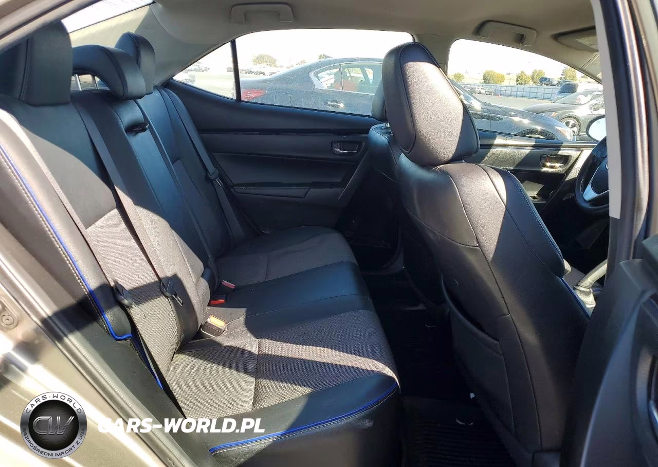2018 Toyota Corolla Se VIN:2T1BURHE6JC107725 - 10