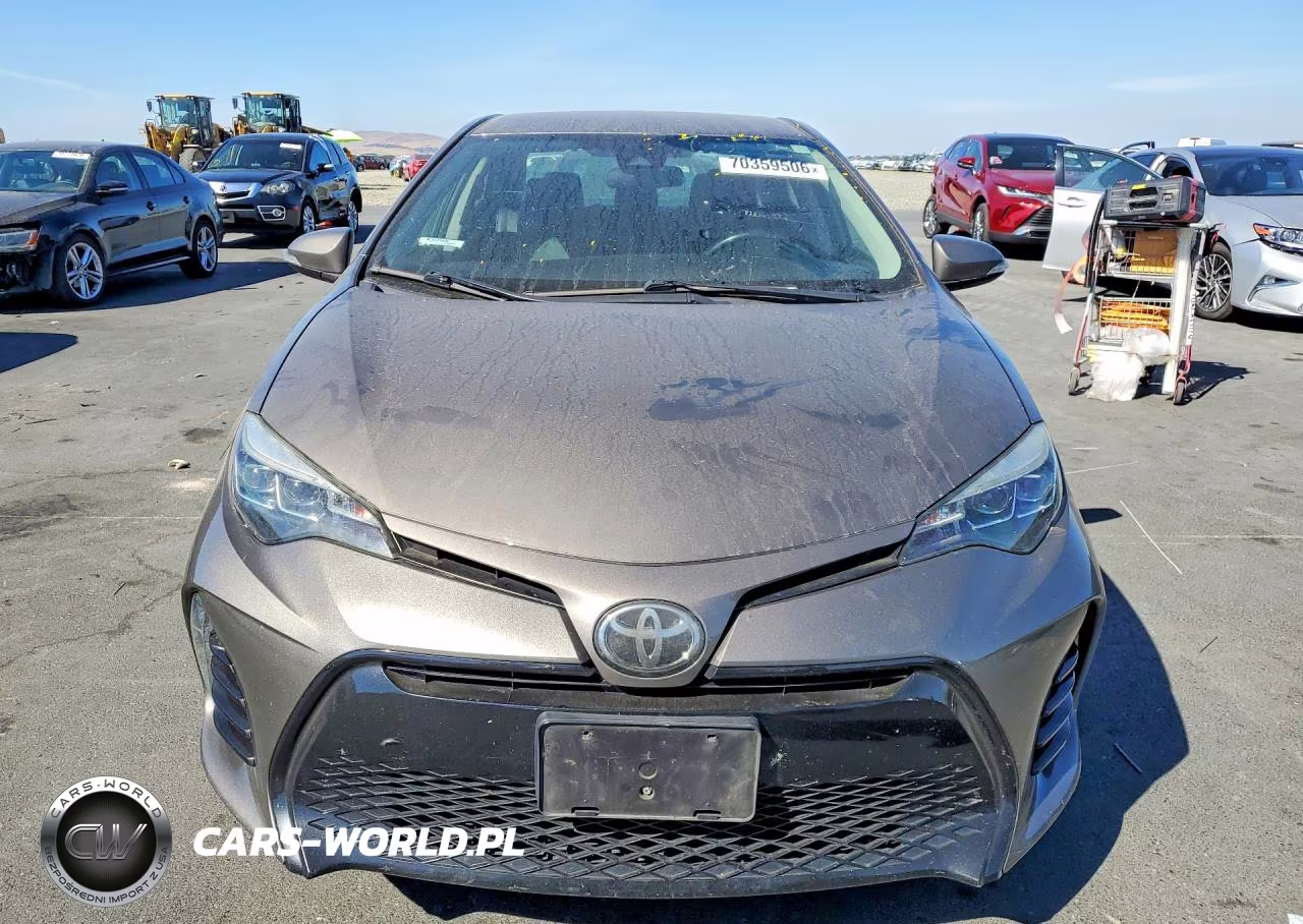 2018 Toyota Corolla Se VIN:2T1BURHE6JC107725 - 5