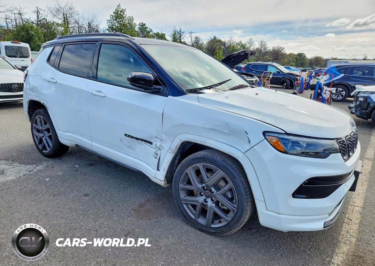 2025 Jeep Compass Limited VIN:3C4NJDCN3ST537050 - 4