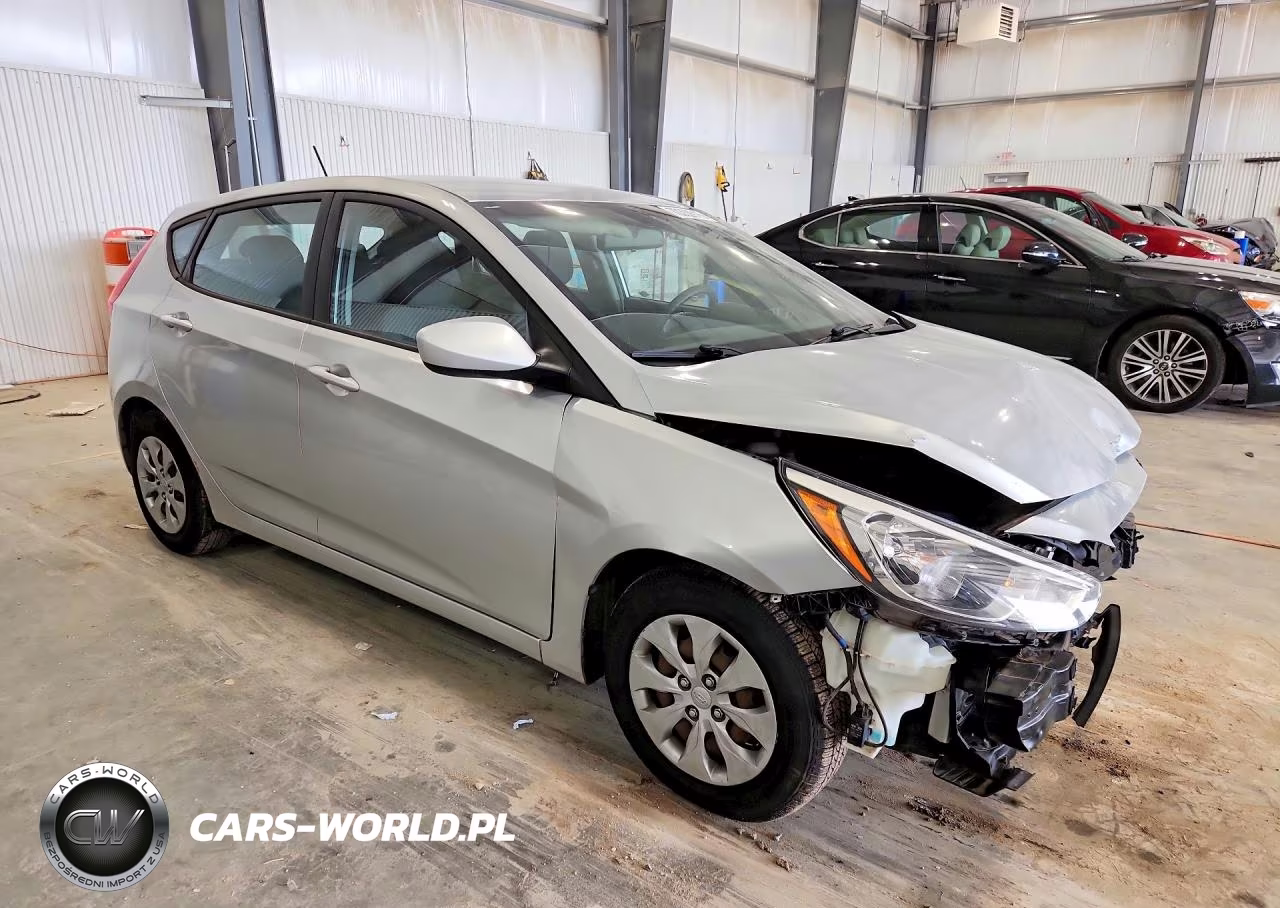 2017 Hyundai Accent Se VIN:KMHCT5AE2HU299664 - 4