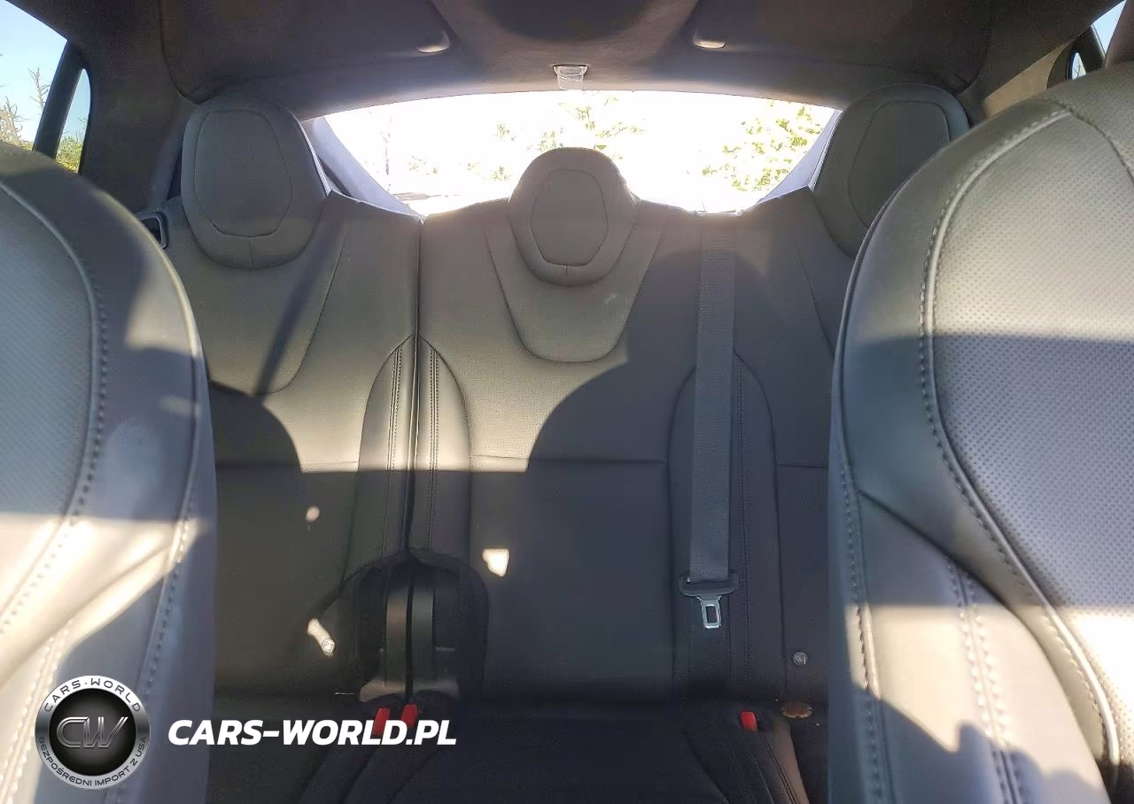 2022 Tesla Model X VIN:7SAXCDE55NF340256 - 10